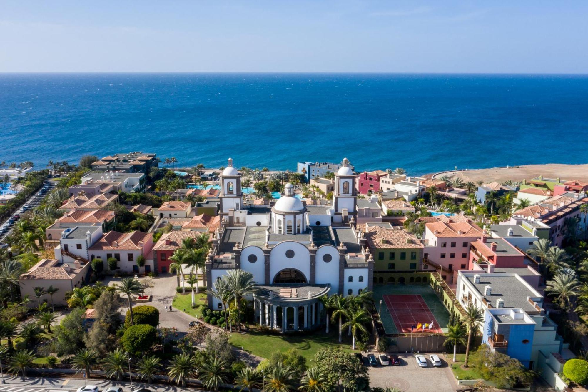 Lopesan Villa del Conde Resort&Thalasso Meloneras Esterno foto Aerial view of the community