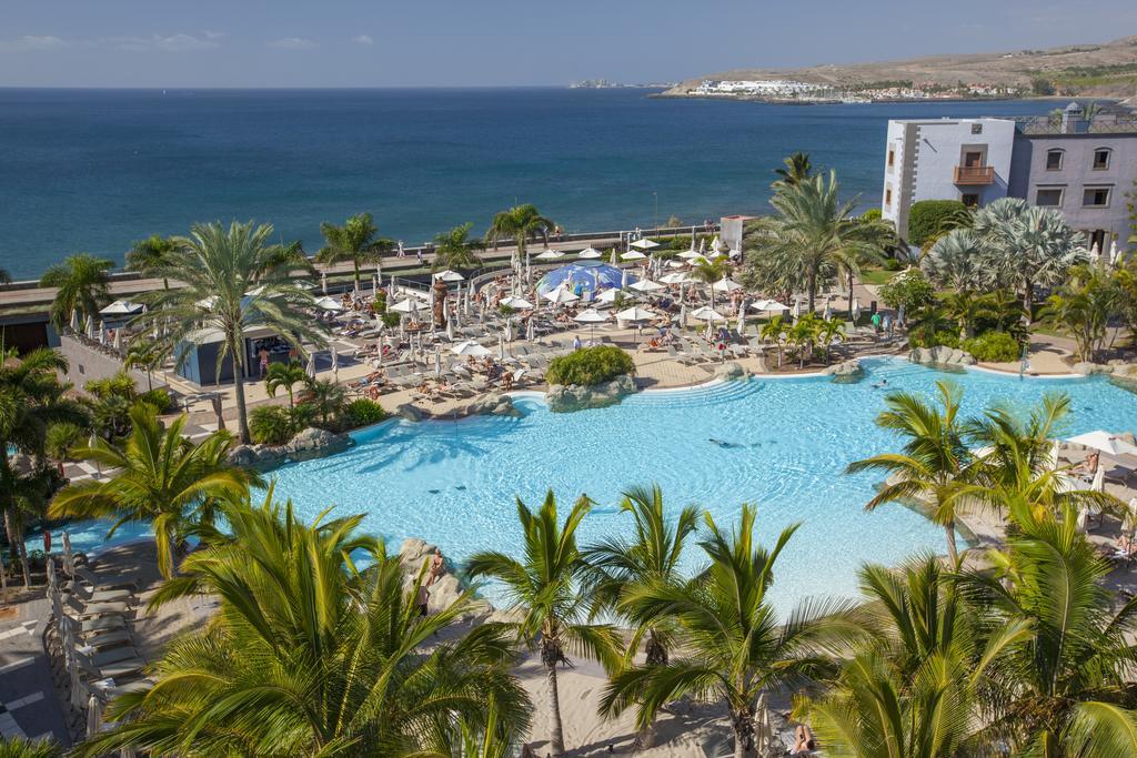 Lopesan Villa del Conde Resort&Thalasso Meloneras Esterno foto The pool at the Sheraton Tel Aviv
