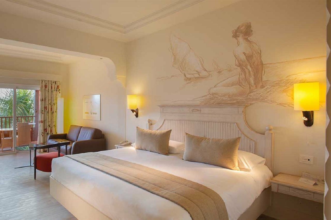 Lopesan Villa del Conde Resort&Thalasso Meloneras Esterno foto A room at the hotel