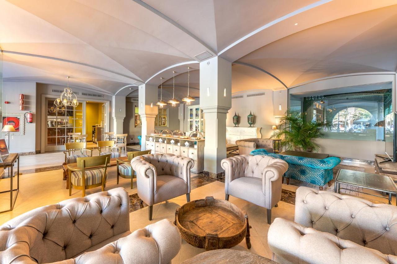 Lopesan Villa del Conde Resort&Thalasso Meloneras Esterno foto The lobby of the hotel